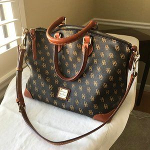 Dooney & Bourke Handbag